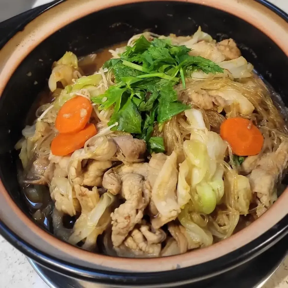 Claypot pork belly with glass noddles.|Cindy Hoさん