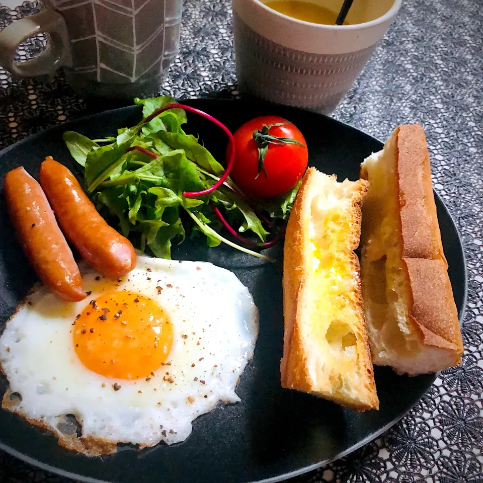 今朝のごぱん🥖|ユミさん