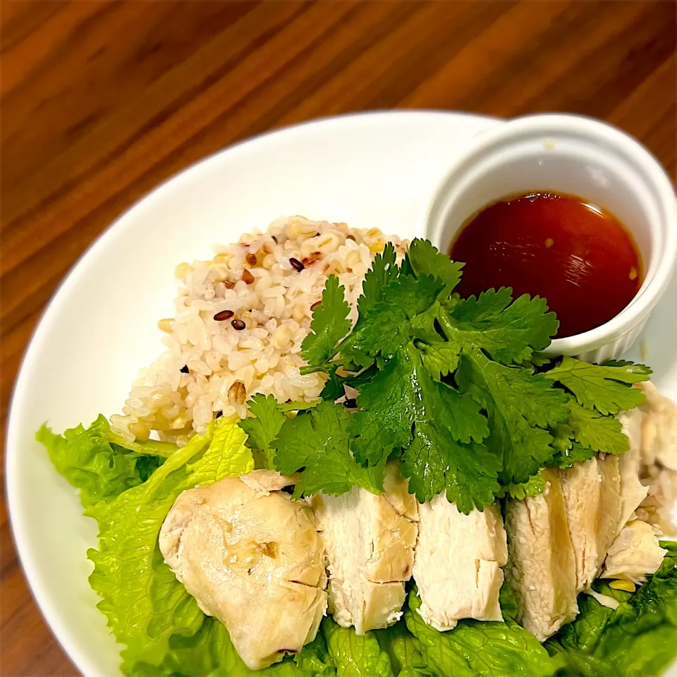 炊飯器で！サクッとできる十六穀米海南鶏飯|Shirokoさん