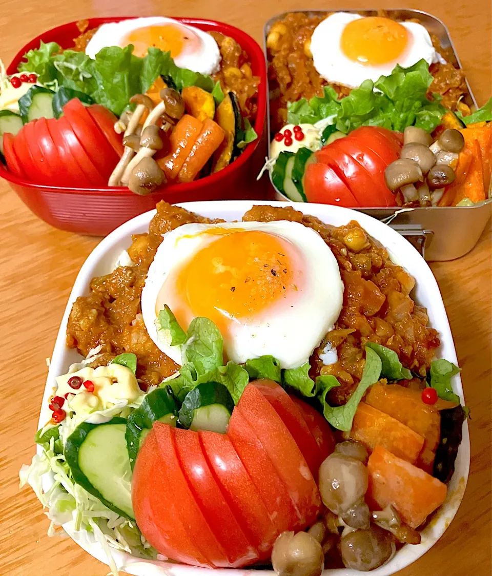 Snapdishの料理写真:家族お弁当🍱✌︎(๑˃̶͈̀◡︎˂̶͈́๑)✌︎ ❤️|ふみぃさん