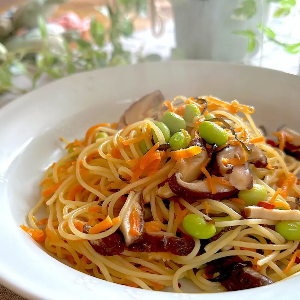 ビーフンみたいな中華パスタ！|くまちゃんさん