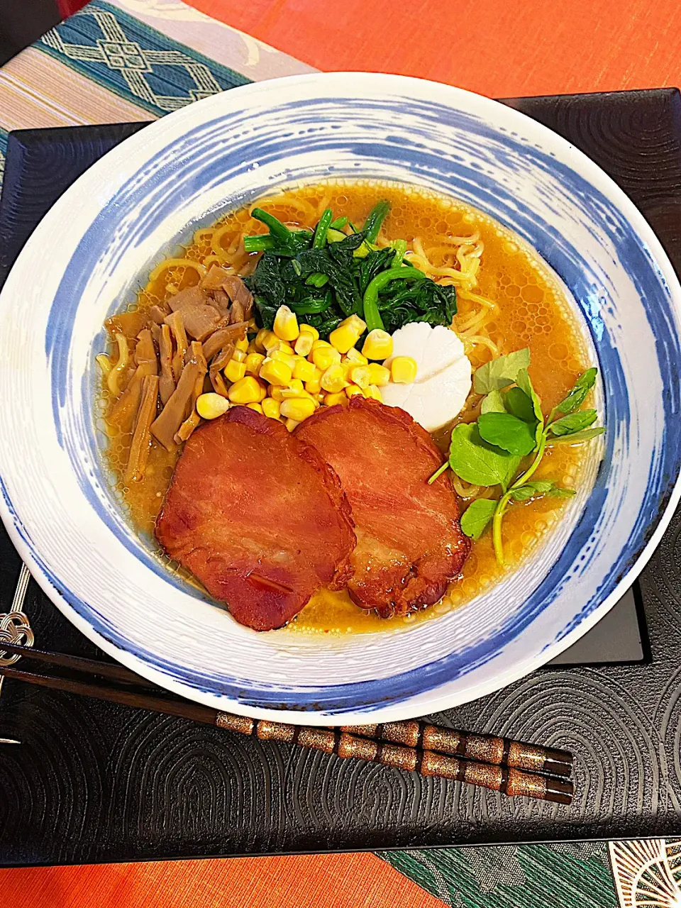 アルモンデ味噌ラーメン　🍀すみれ🍀|鬼百合さん