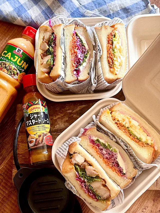 Snapdishの料理・レシピ写真:ユウキ「おいしい世界ごはんパートナー」2月〜一足早く春の新商品をお試し!アレンジレシピ大集合〜❸｜春がきた♡お外で楽しむバラエティーサンドイッチ！