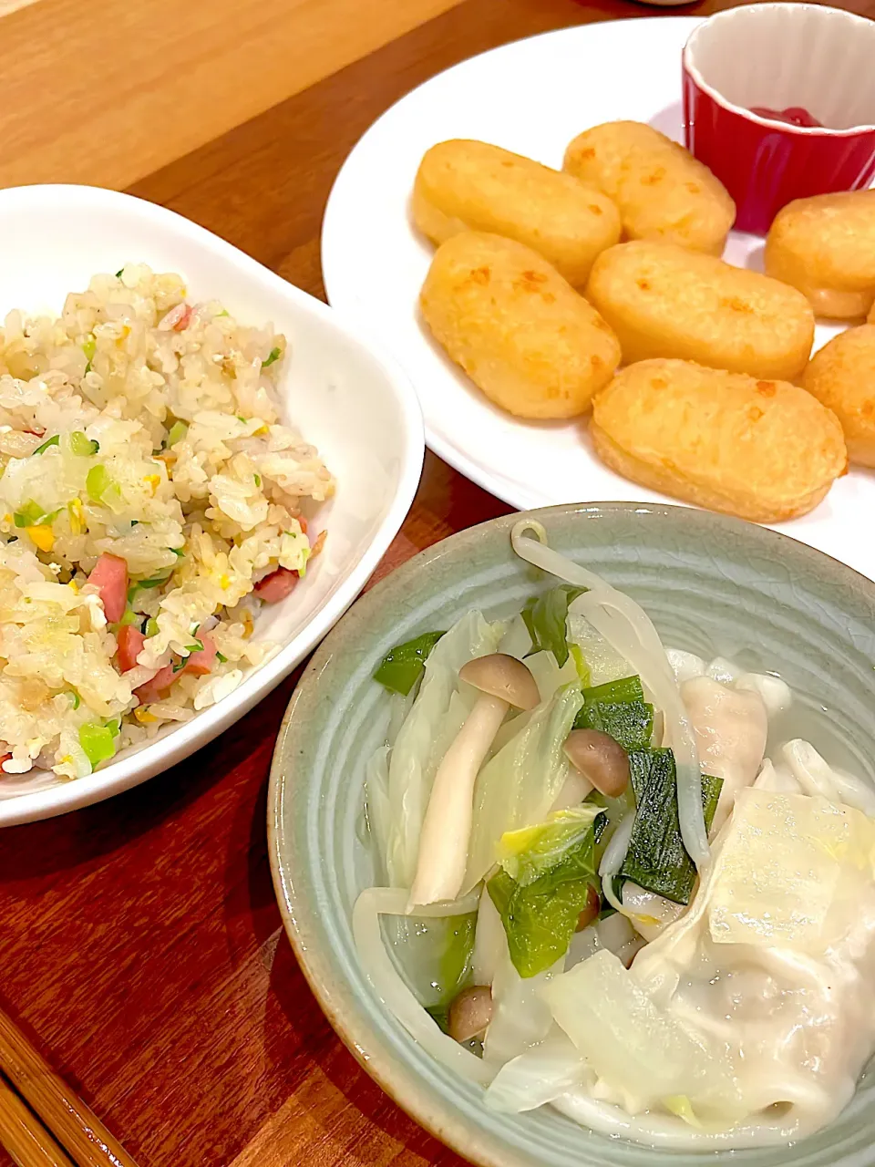 餃子鍋　焼き飯　チーズ芋もち|とゆあさん