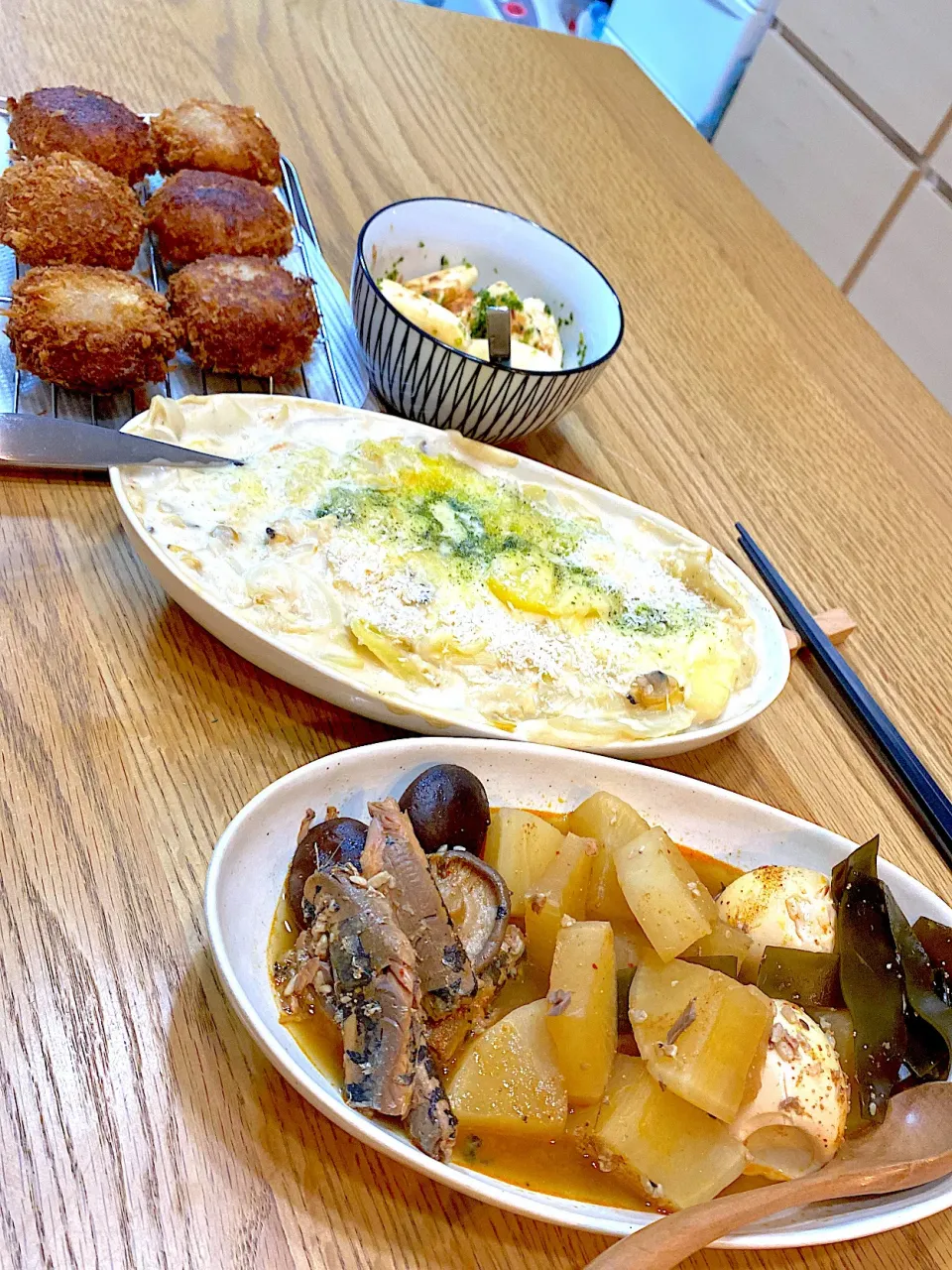 メンチ、餃子の皮ラザニア、炊飯器煮物、ヤマイモの青海苔和え|ヤナギシマルさん