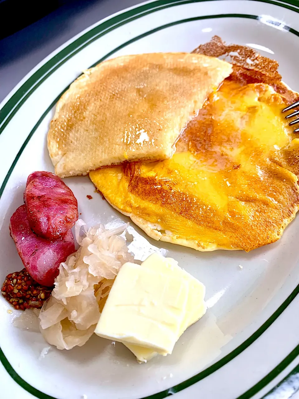 cottage + cheddar Cheese Pancakes|gonbenさん