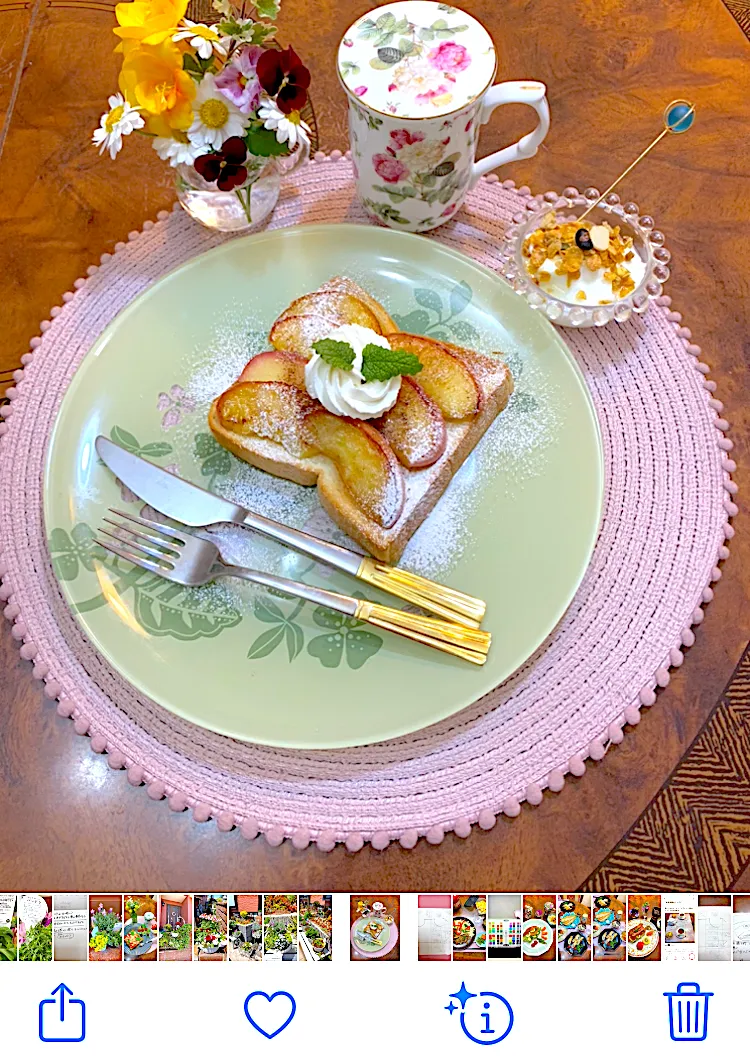 ココナッツオイル焼きりんごトースト🍎|ショコラさん