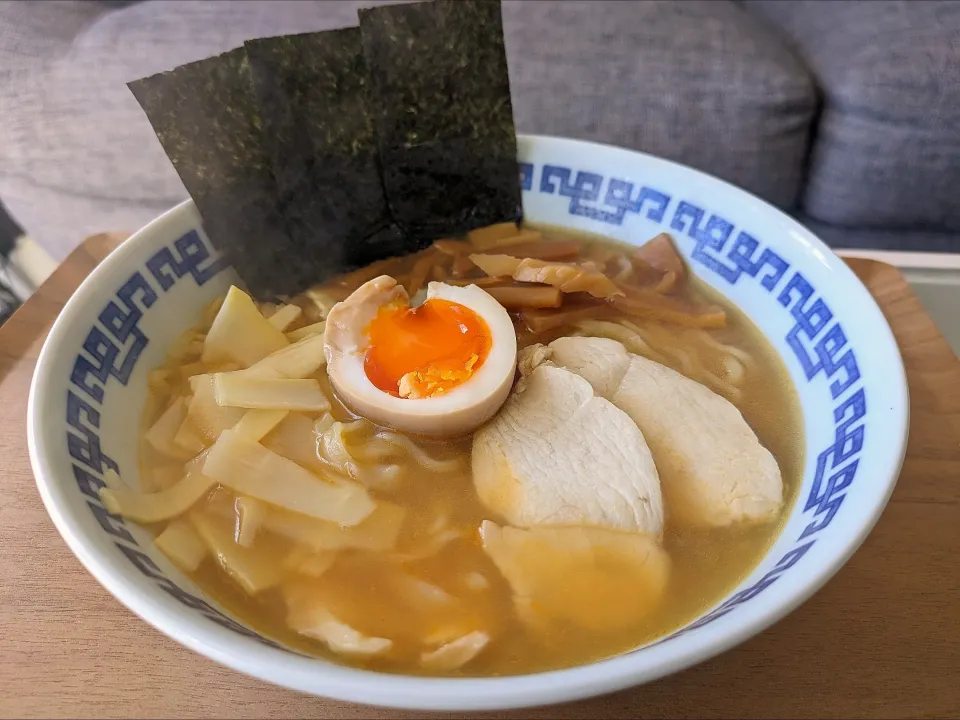 佐野ラーメン🍜味噌味！特製煮卵＆鶏ハム|しあるさん