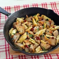 たけのこと豚肉の黒アヒージョ|ヤマサ醤油公式アカウントさん