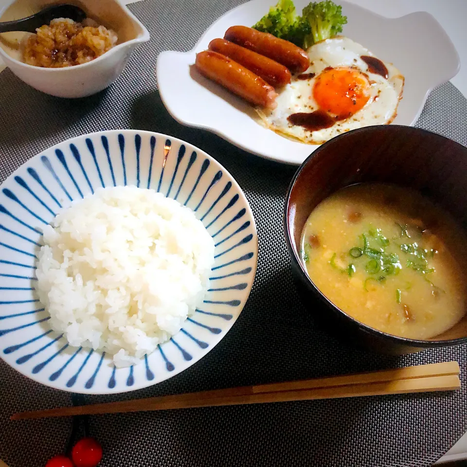 今朝のごはん🍚🥢|ユミさん