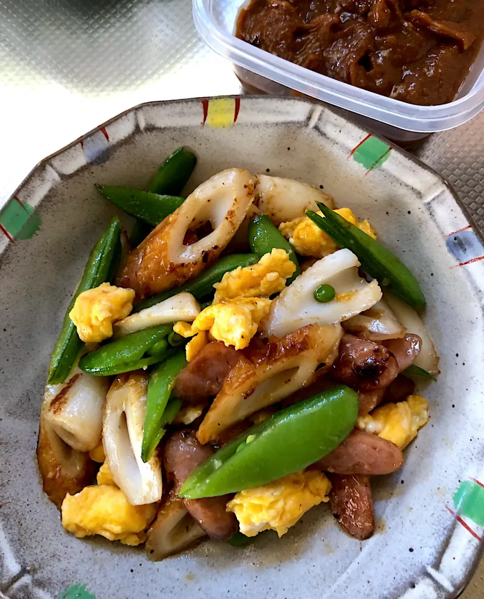 チクワとスナップえんどうの 出汁醤油麹の炒め物|ブンタさん