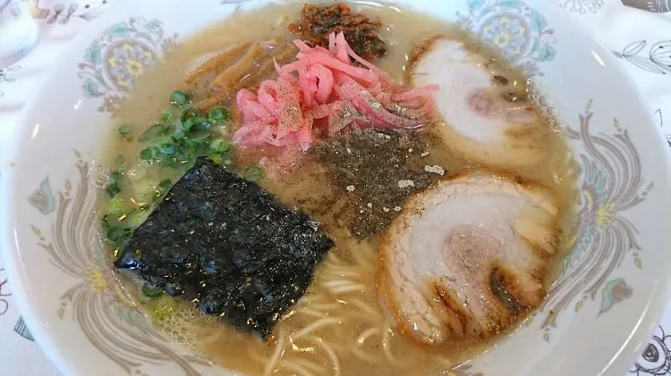 Snapdishの料理写真:ラーメン特集 多分🤔山口県下関市の【楽,】さん|🐈⸒⸒⸒⸒つるのダンス🐈🐾さん