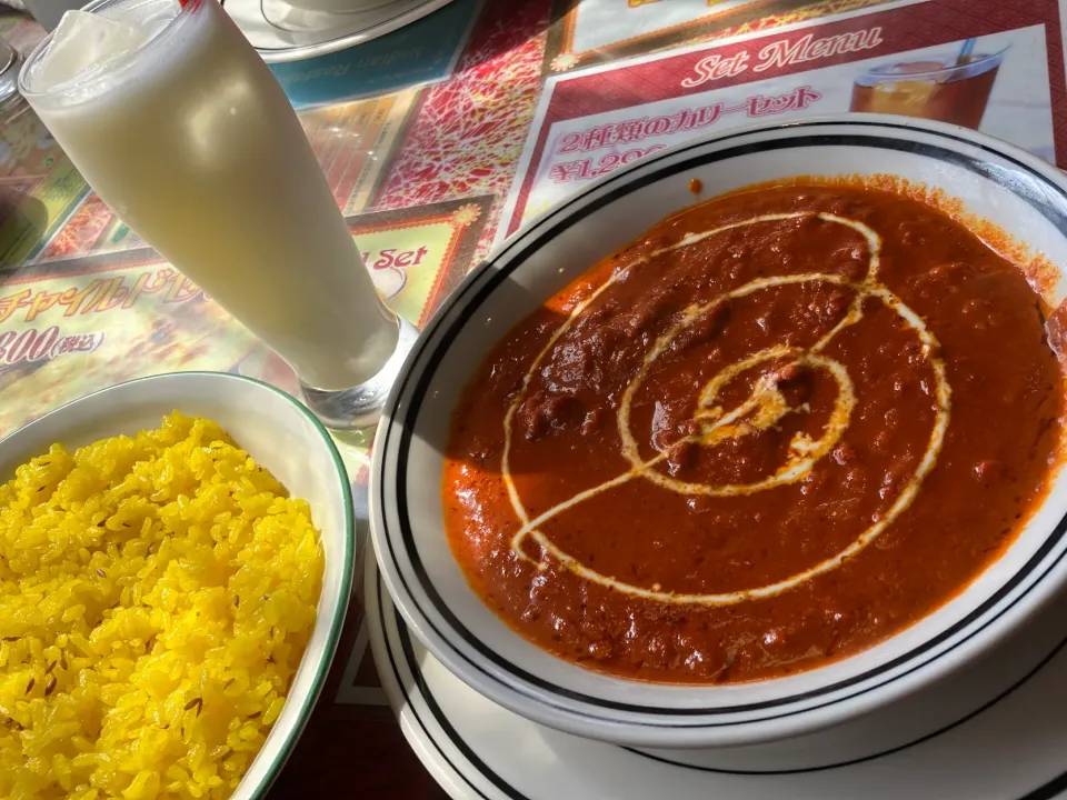 玉子キーマカレーセット（スパイスライス・サラダ・スープ・ラッシー🌶️|まさとさん