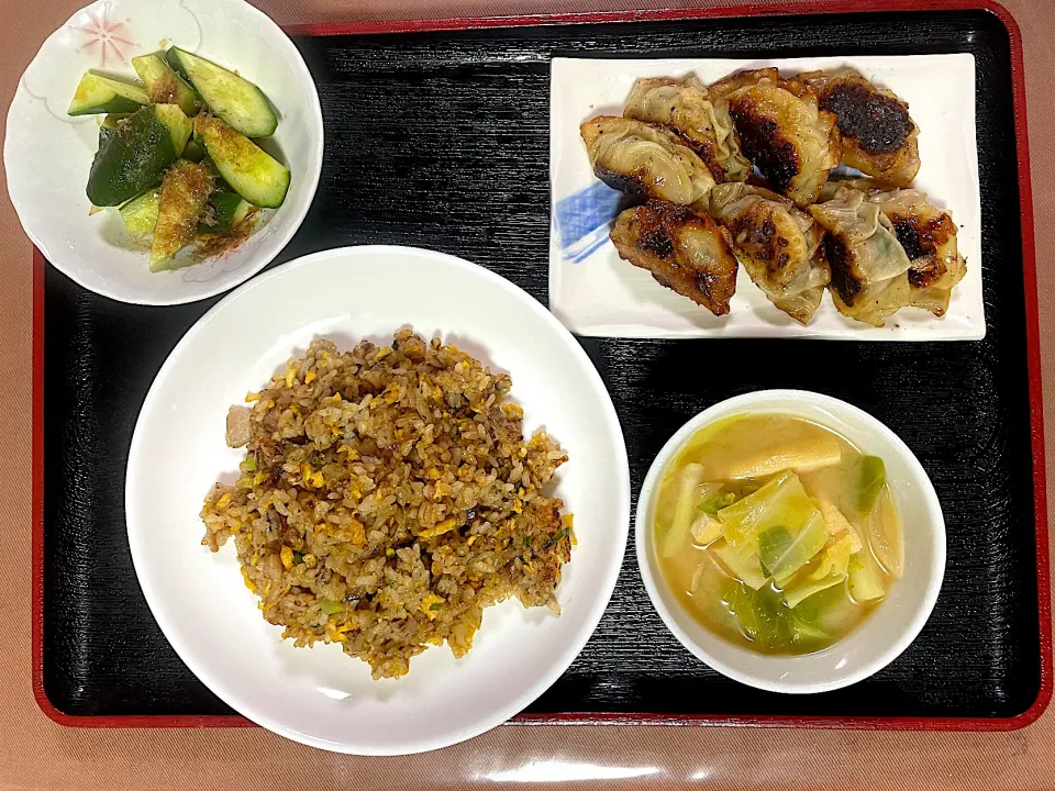 チャーハン　チーズ餃子|チャコぴーさん