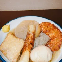 Snapdishの料理写真:おでん盛り合わせ|炭焼き酒菜　禄さん