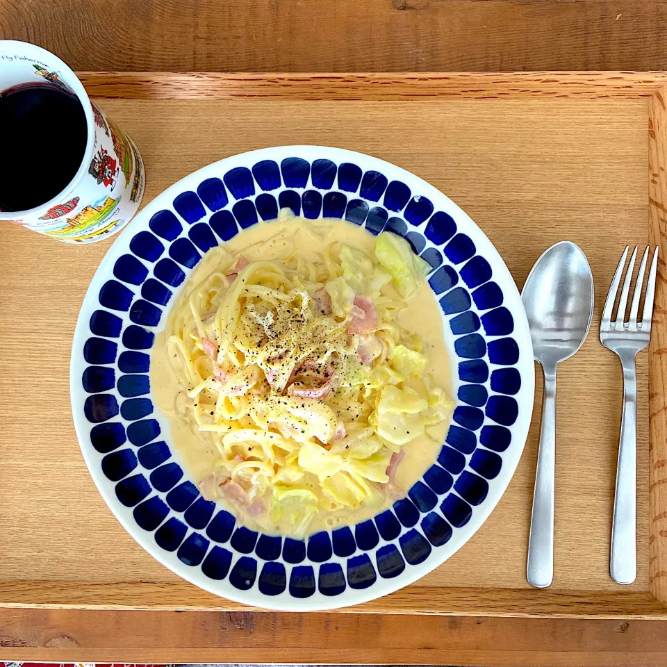 Snapdishの料理写真:春キャベツのカルボナーラ🍴|たむろんさん