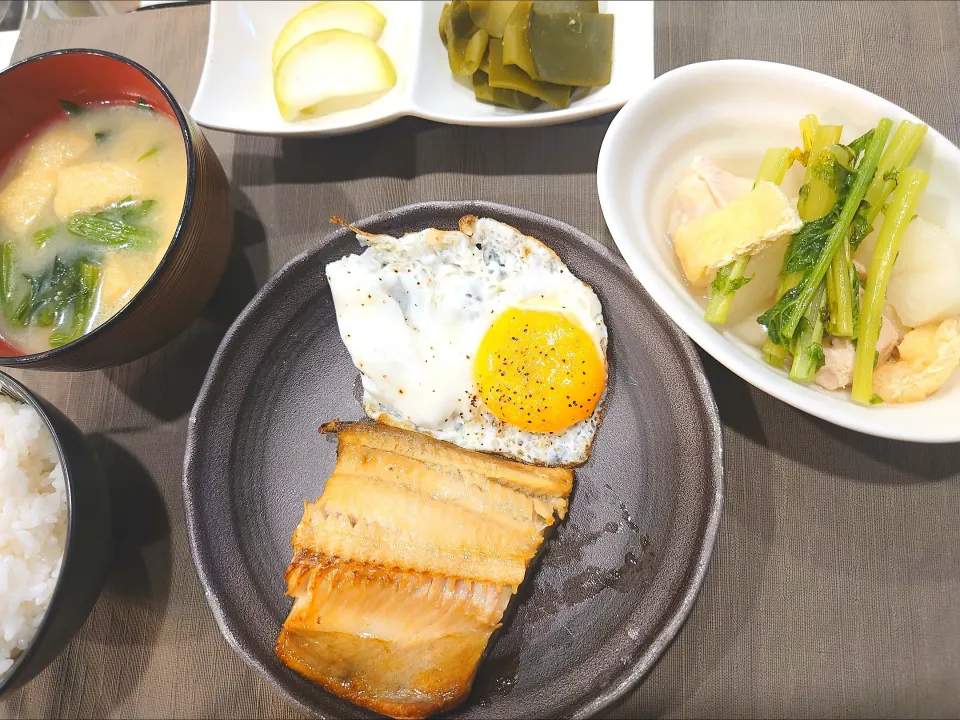 Snapdishの料理写真:ほっけ定食|伊藤央さん