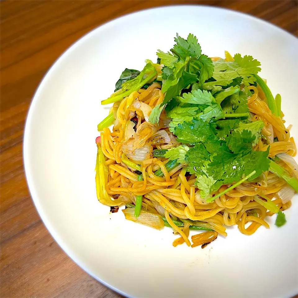 Snapdishの料理写真:糖質0麺で〜カンタン上海風焼きそば〜|Shirokoさん