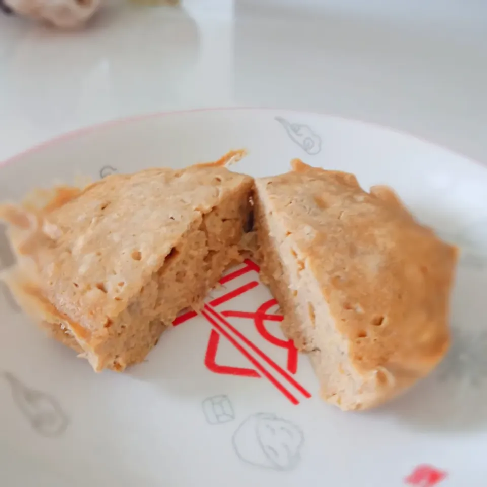 Tea time snack

Banana + egg + kinako powder

Cooked with microwave. 

To be honest, it is not very tasty 😅 
But taste better with peanut butter spread.|2721_blissさん