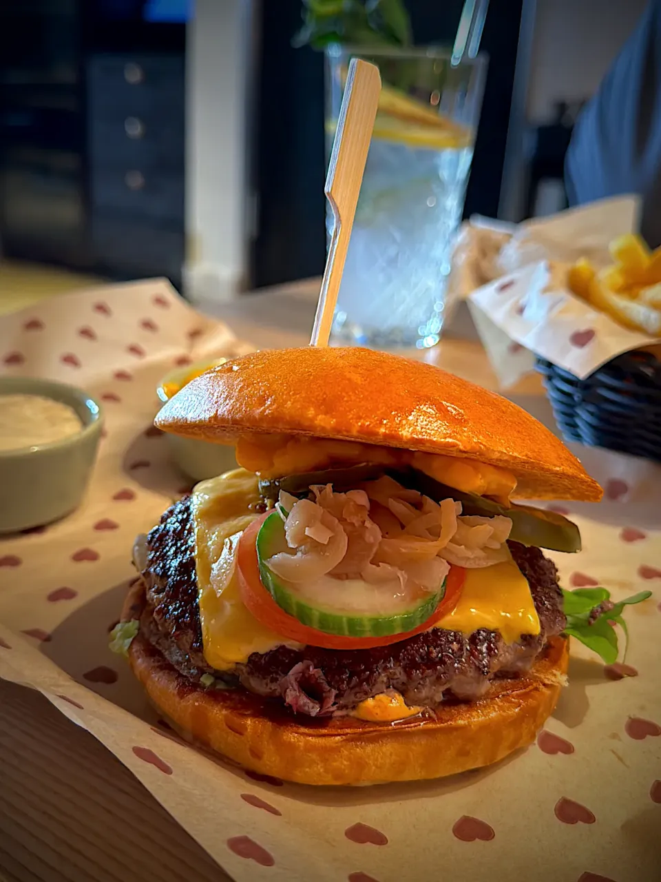 New York Chili Cheese Burger|shutter.cupさん