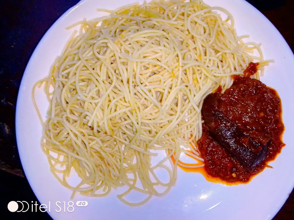 spaghetti with stew|Food hop.P Catering servicesさん