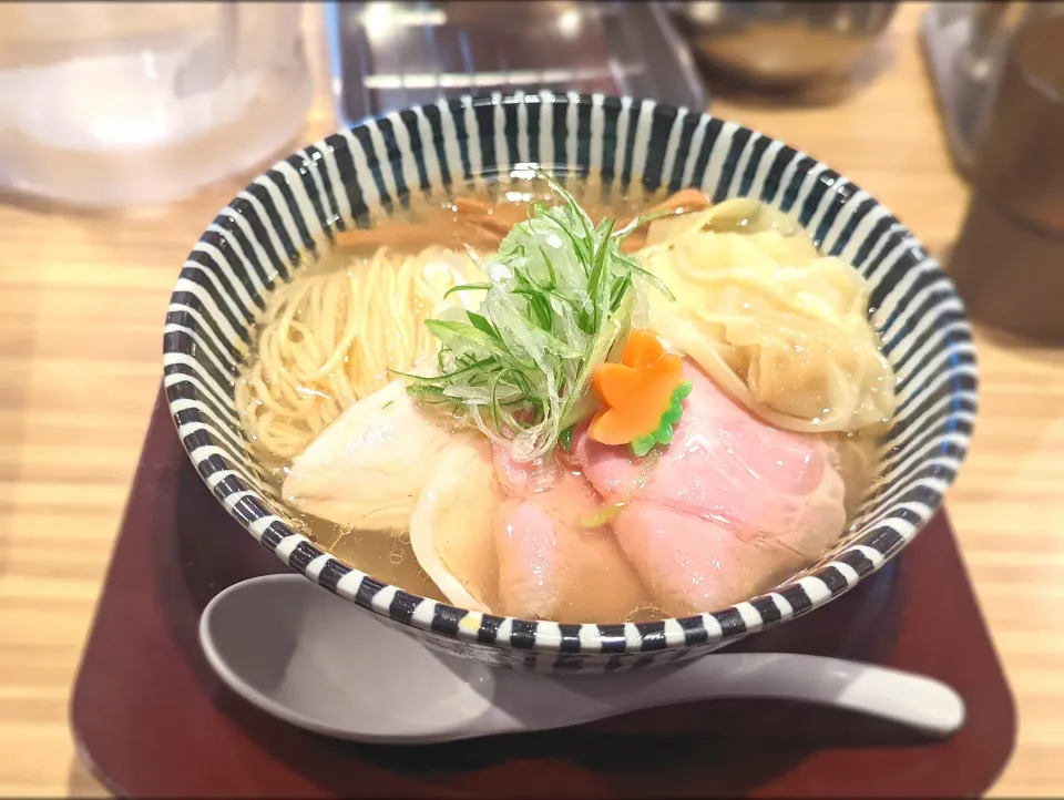 鯛出汁ラーメン|滑舌の悪いエミネムさん