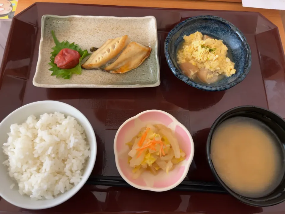 最後の産後めし　和食の朝|こぢえさん