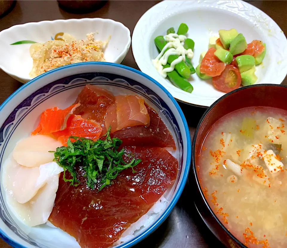 夕飯は海鮮丼！！|がおりんさん