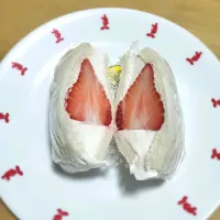 Snapdishの料理写真:フルーツサンド|はなはなさん