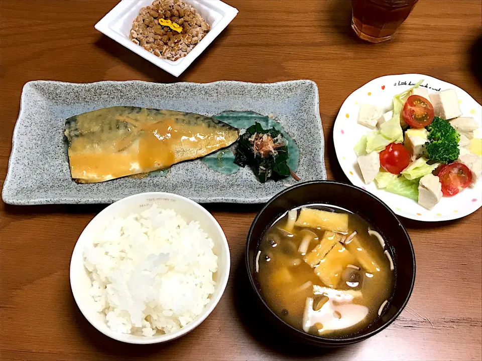 サバの味噌煮、ほうれん草のおひたし添え|柚子きりかさん