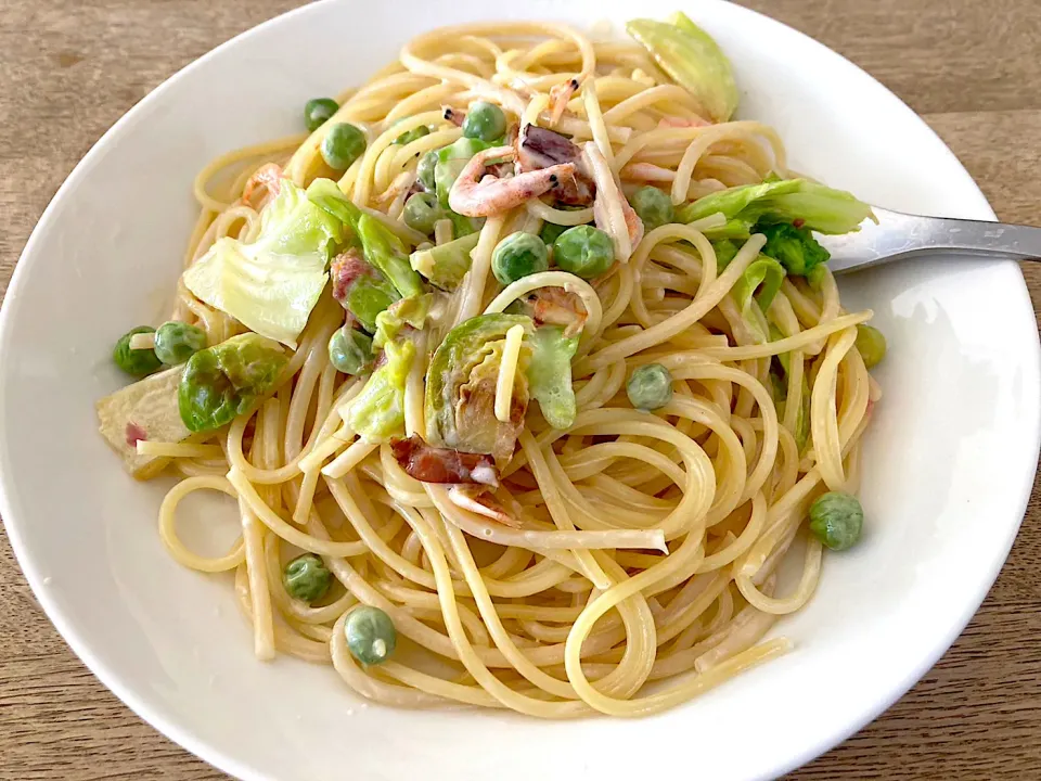 Snapdishの料理写真:単身赴任中のお家ご飯(春のパスタ)|おおもりの星さん