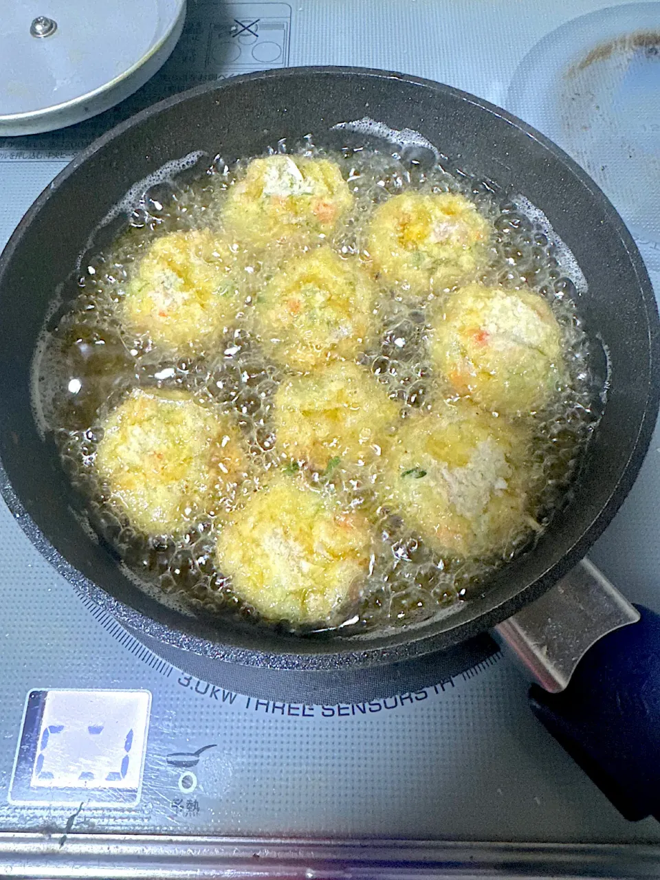 Deep fry rice and tofu|yeni kartikasariさん