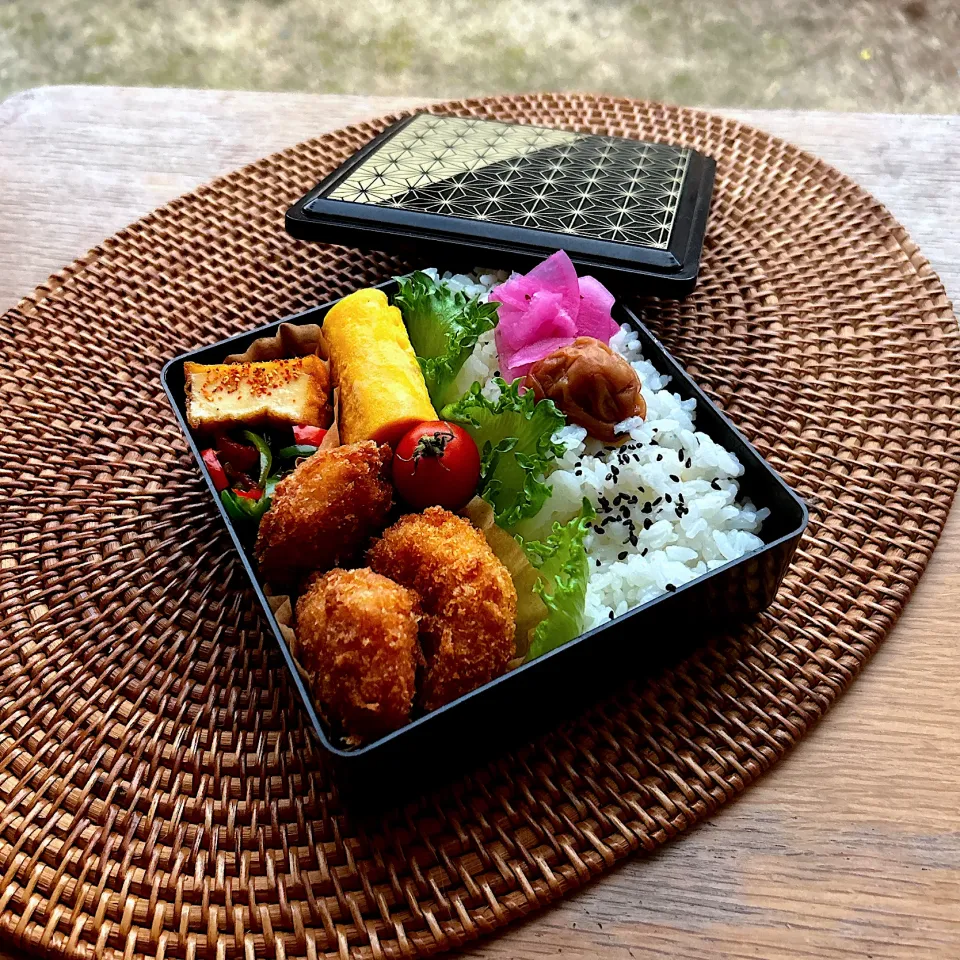 Snapdishの料理写真:ミックスフライ弁当✴︎|あやみんさん