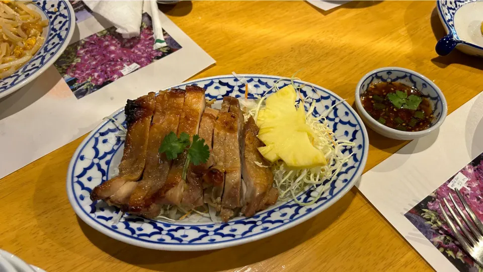 タイ料理レストランナムチャイさんのイーサン風焼き鳥|Morito Kamiyaさん