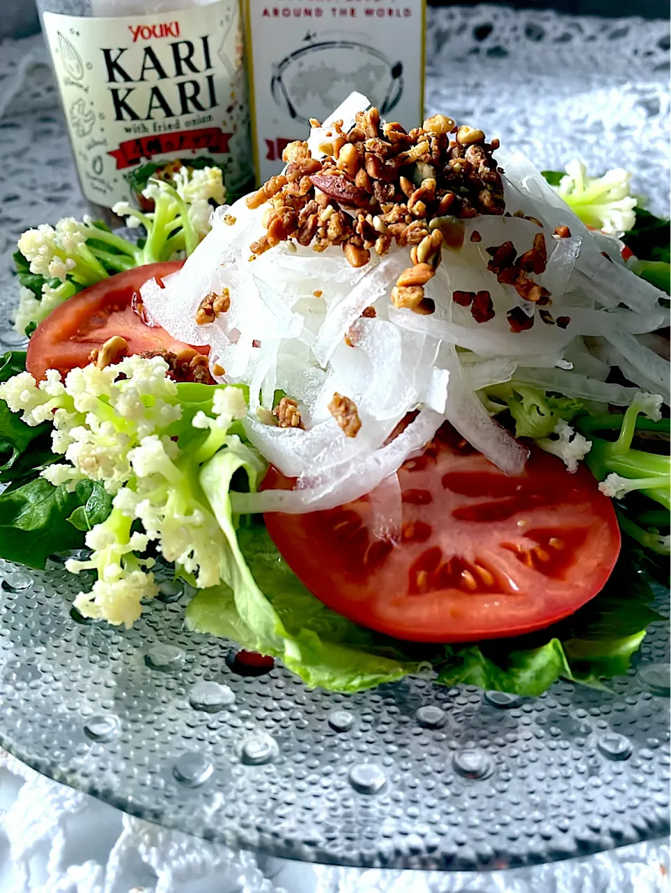 Snapdishの料理写真:劇的に美味い ~カリカリオニオンサラダ🥗|とんちんさん