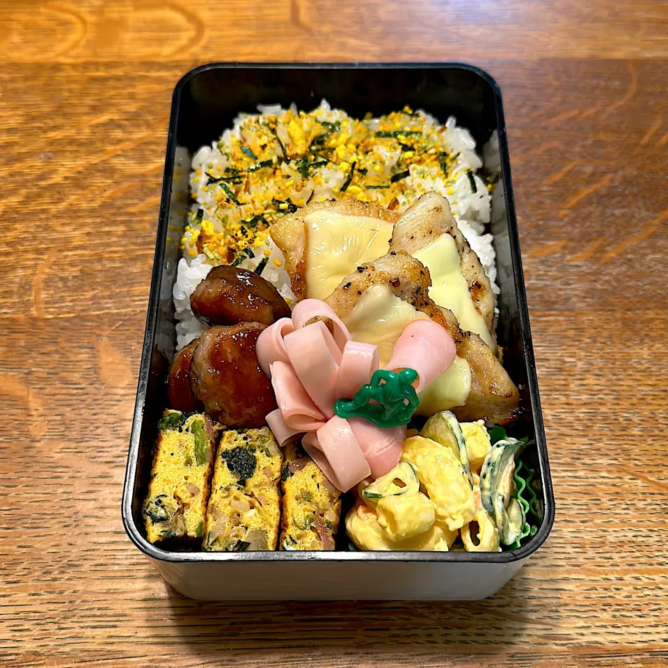 Snapdishの料理写真:中学生弁当|tenoaさん