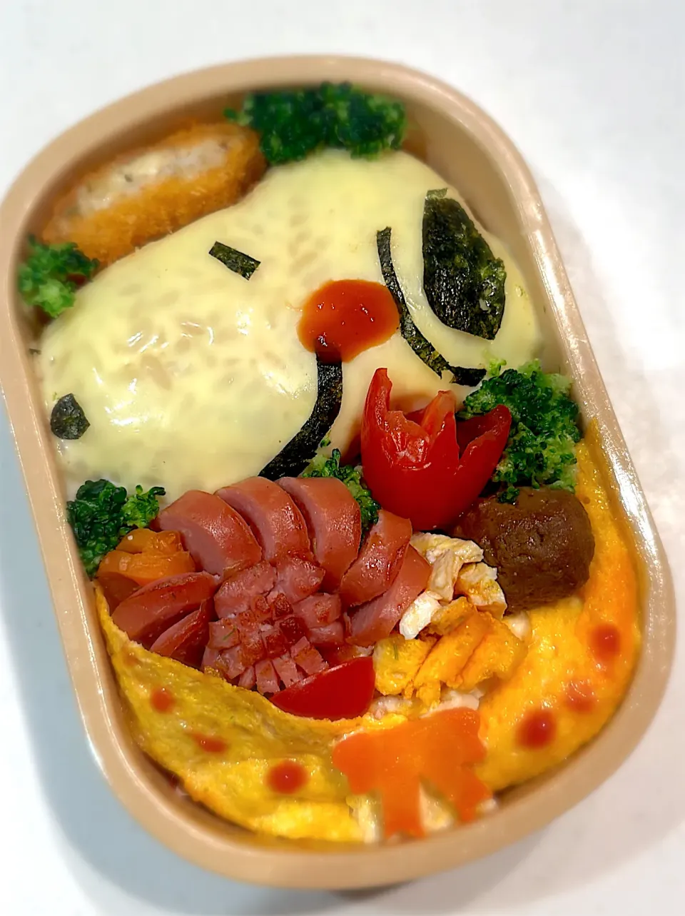 Snapdishの料理写真:スヌーピーお弁当♡|ぁかねまンさん