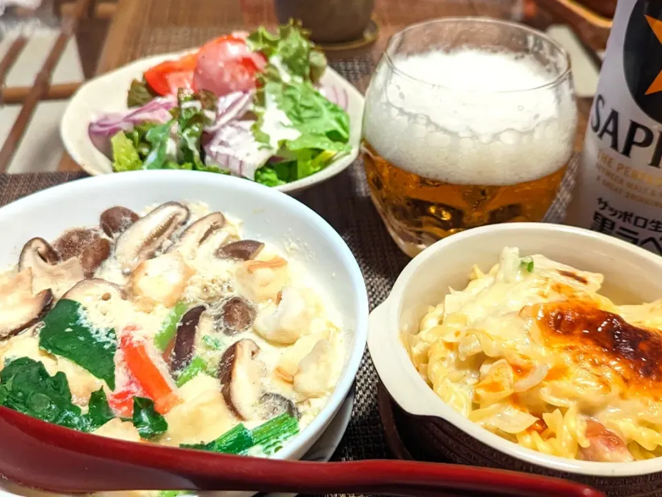 舞茸グラタン、椎茸茶碗蒸し、サラダ🍻|miyuki🌱さん