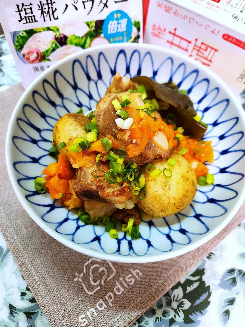 🔷🥔新じゃがと豚軟骨の煮物🐖🔷|@きなこさん