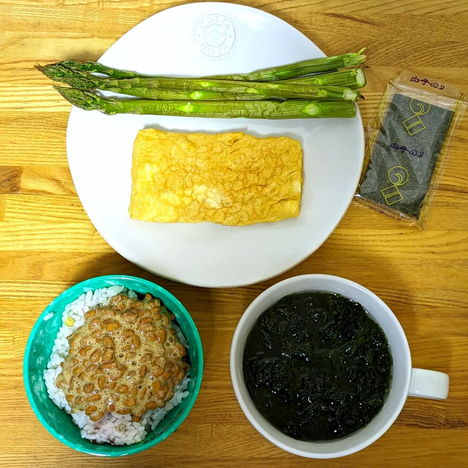 卵焼きと焼きアスパラ|柊さん