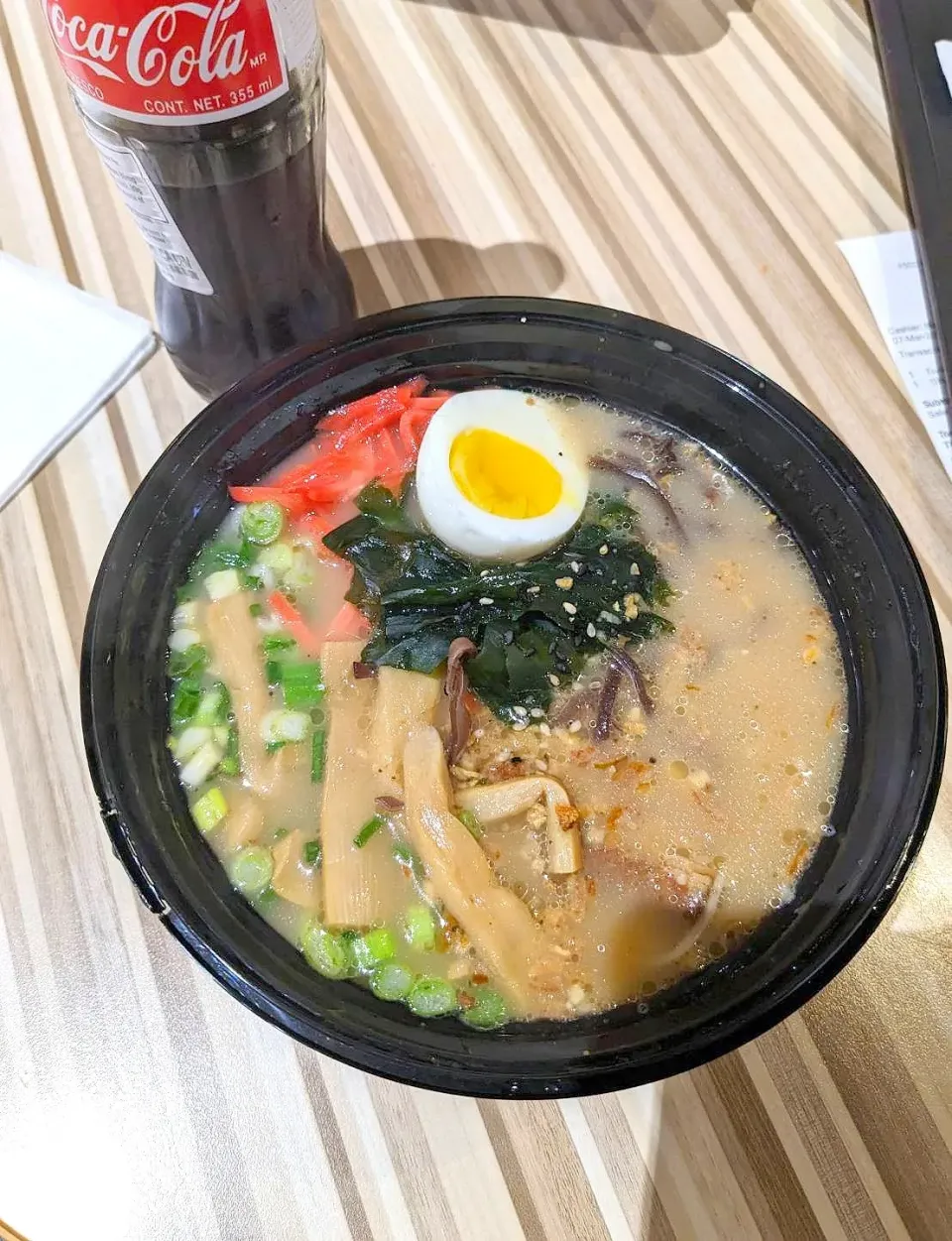 ダンディくんから送ってきたスナップ『とんこつラーメン』アメリカ　アリゾナにて🇺🇸〜記録〜|チョコさん