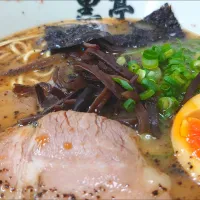 Snapdishの料理写真:【3/13までの催事出展 from 熊本市】
熊本ラーメン専門店 黒亭
ラーメン
＠京王百貨店新宿店 大九州展
24062 (66,030)