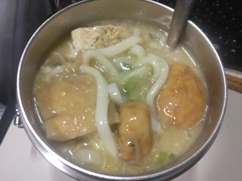 Snapdishの料理写真:なめ茸と肉そぼろ入りとろみ付き掻き玉練り物うどん|darkbaronさん