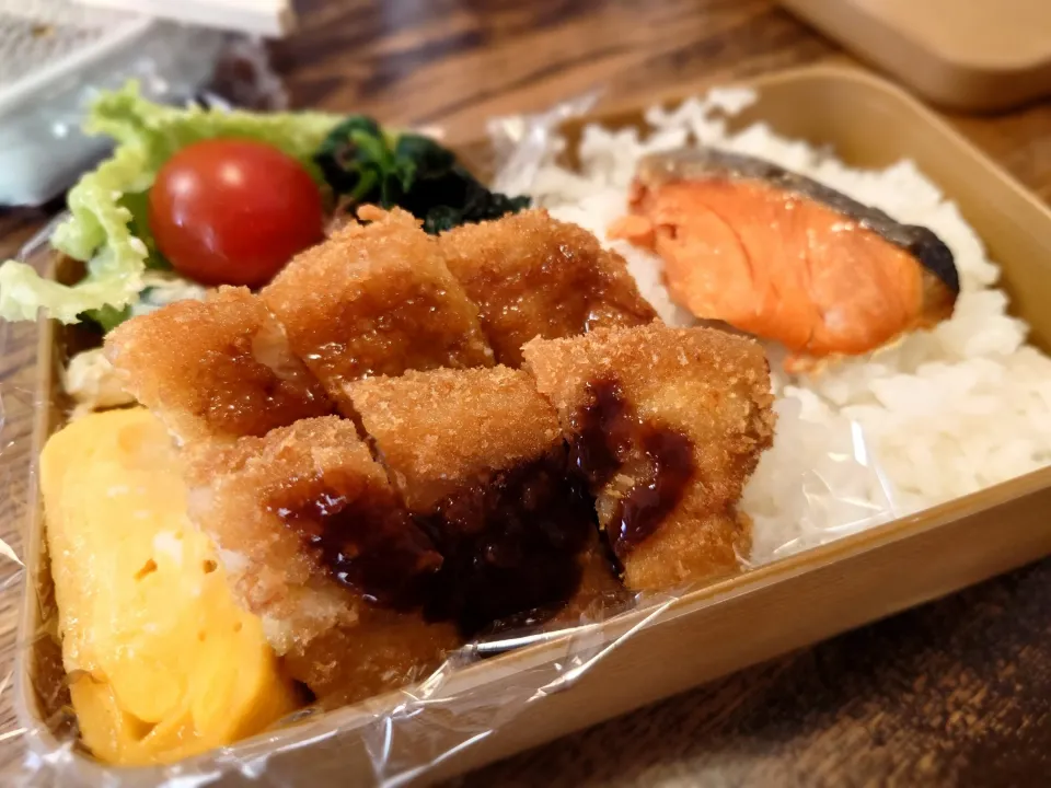 豚かつ弁当(*^^*)|しーPaPaさん