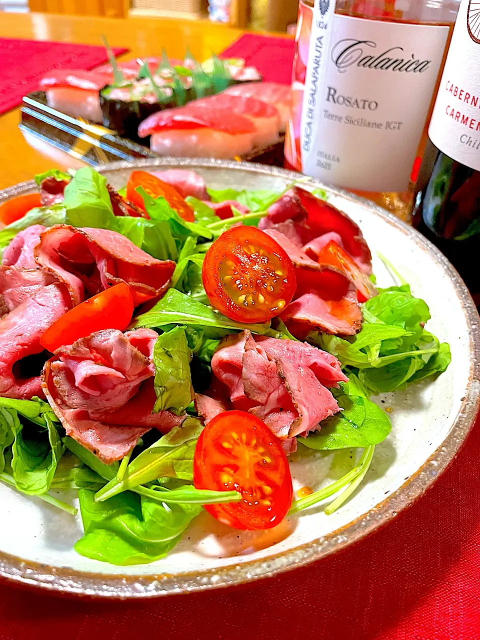 ローストビーフサラダ🥗 ͛.*|おかちさん