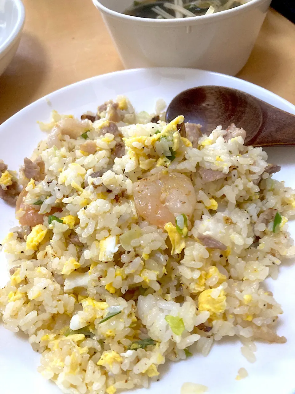 Snapdishの料理写真:単身赴任中の男飯(チャーハン)|おおもりの星さん