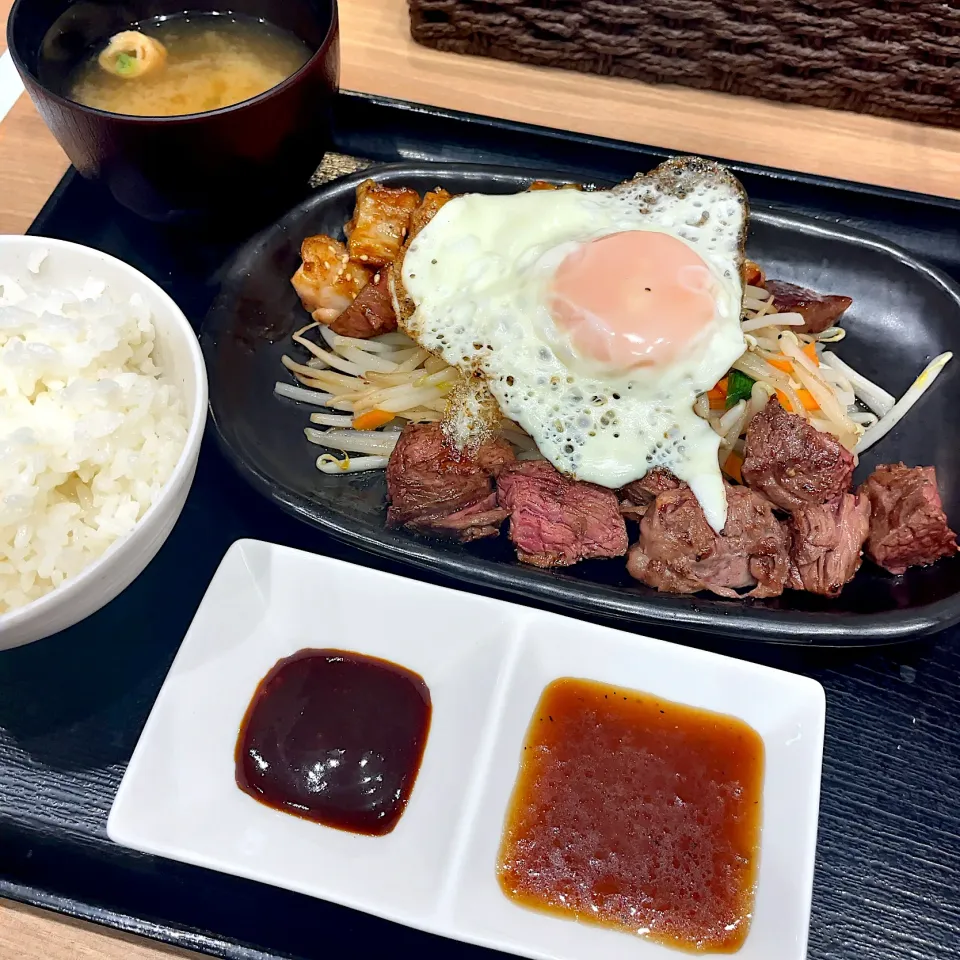 サガリ&ミックスホルモン定食|T. Wonderさん