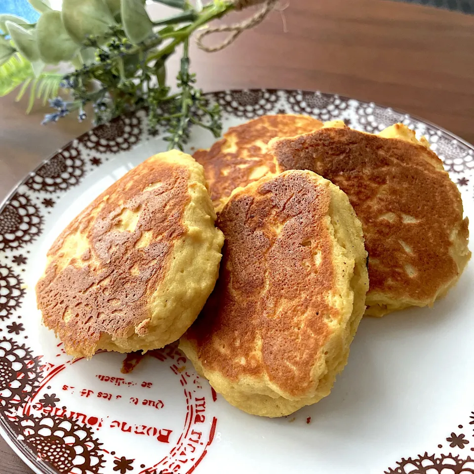 おからパウダーでグルテンフリーパンケーキ🥞|ららさん