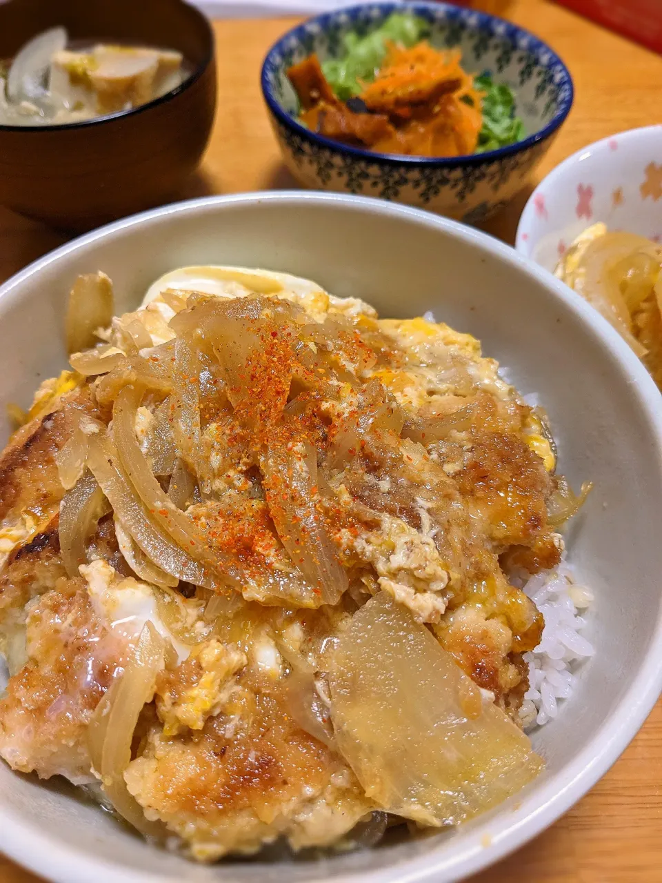 チキンカツ丼🍜|きなこもちさん