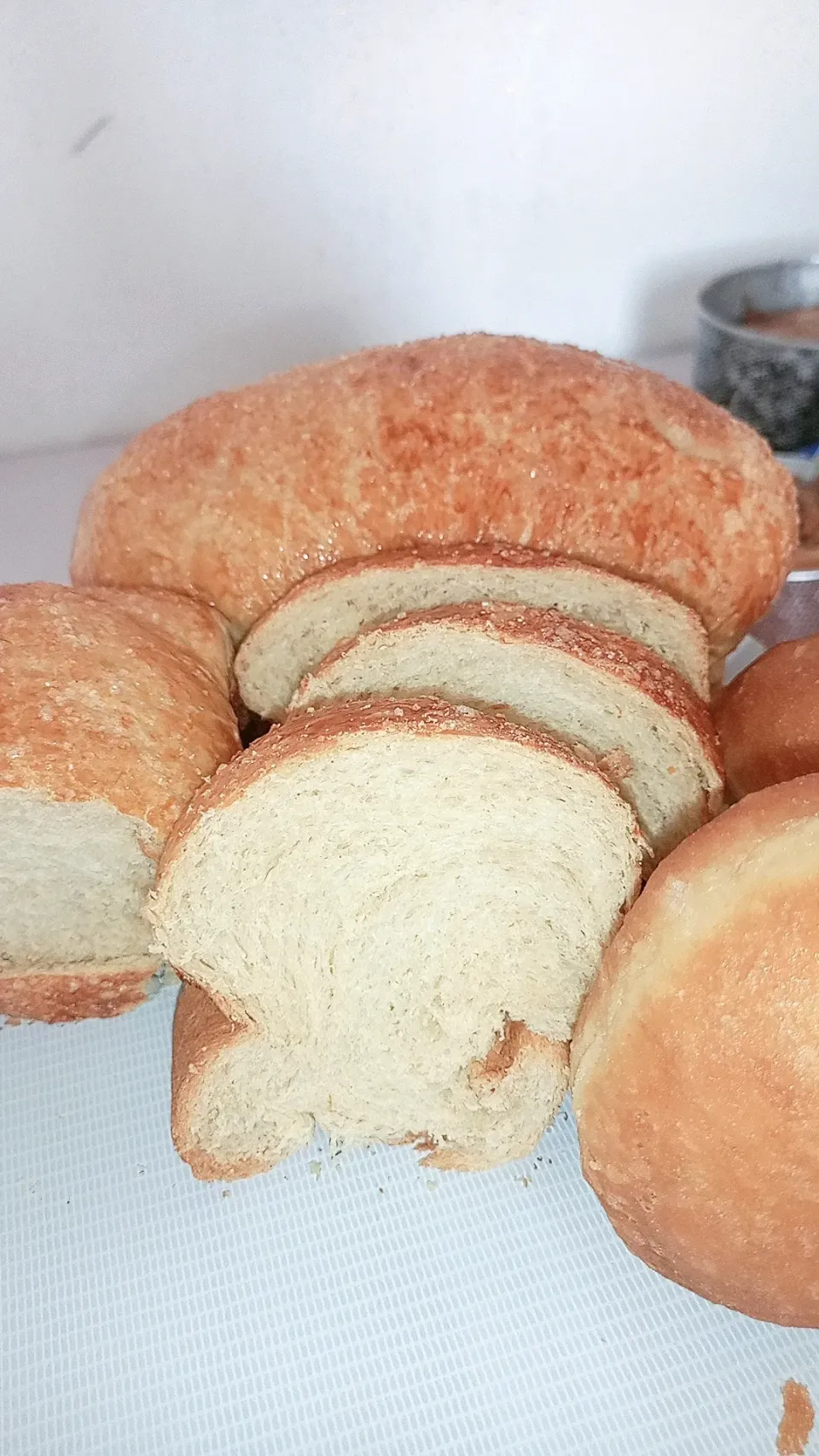 Sweet Oven fresh, homemade wheat and oat bread.|MOさん